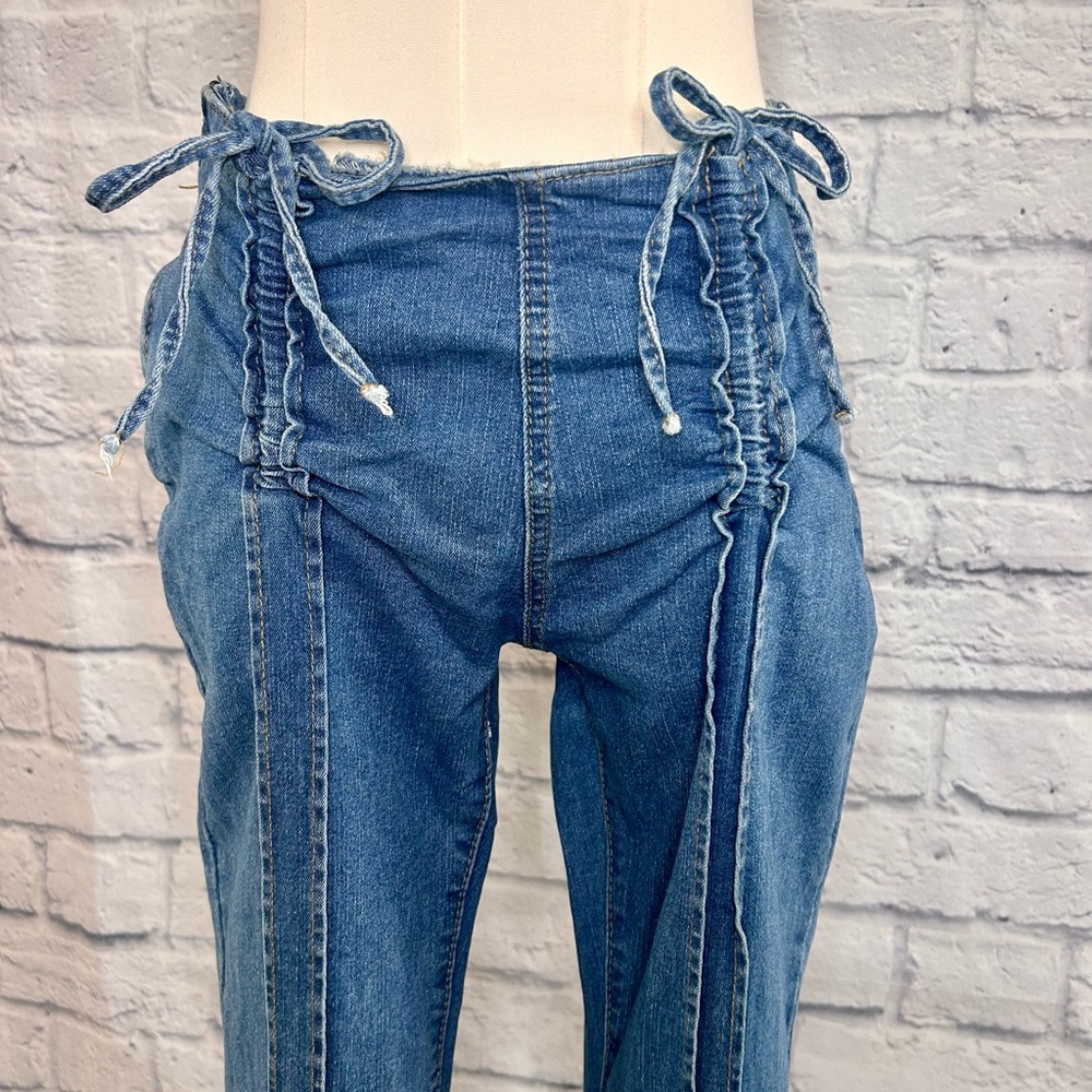SOLD Wide Leg Flared Bell Bottom Denim Jeans Pants w Bows Low Rise Boho Preppy - Picture 3 of 9